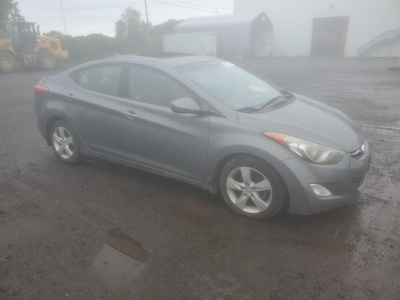 2013 Hyundai Elantra Gls - Фото 4