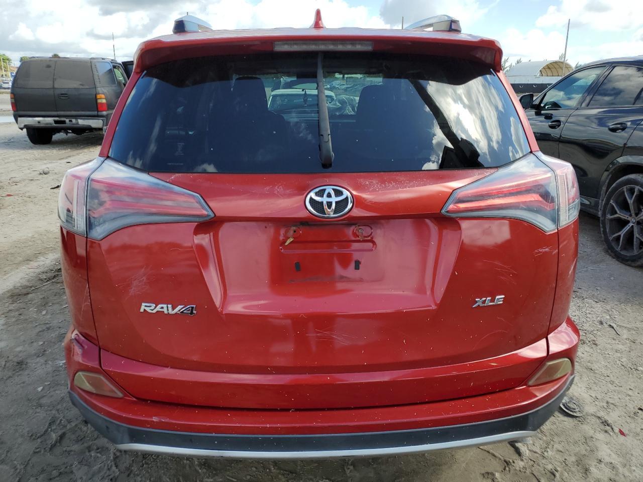 2016 Toyota Rav4 Xle - Фото 6