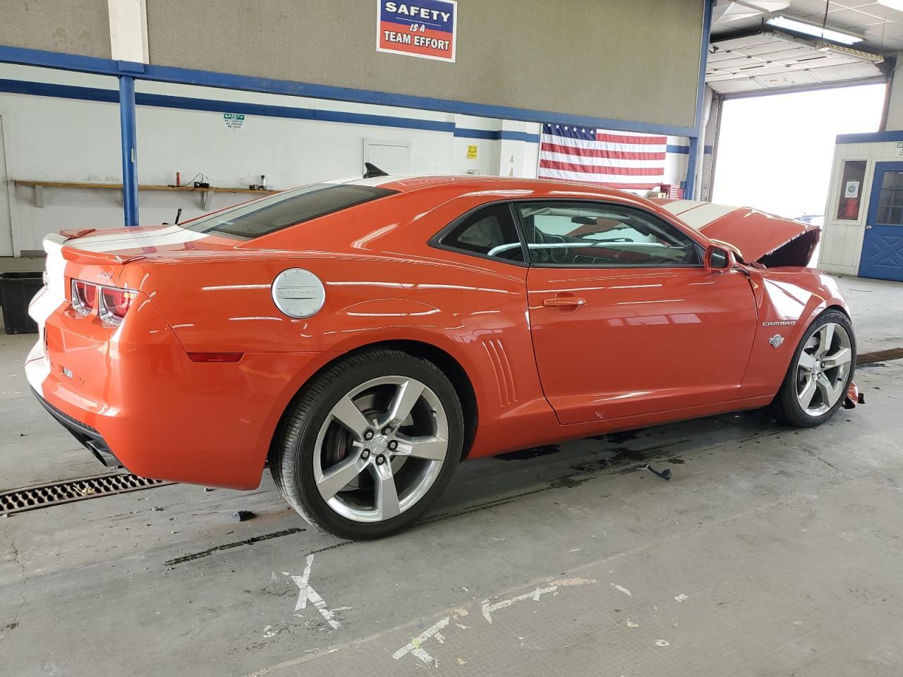 2010 Chevrolet Camaro Ss - Image 3
