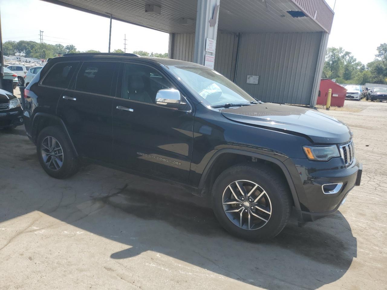 2018 Jeep Grand Cherokee Limited - Image 4