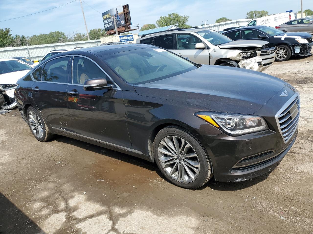 2015 Hyundai Genesis 3.8L - Фото 4