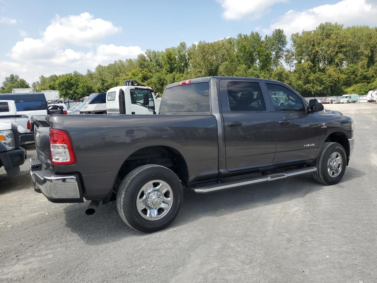 2020 Dodge 2500 - Image 3