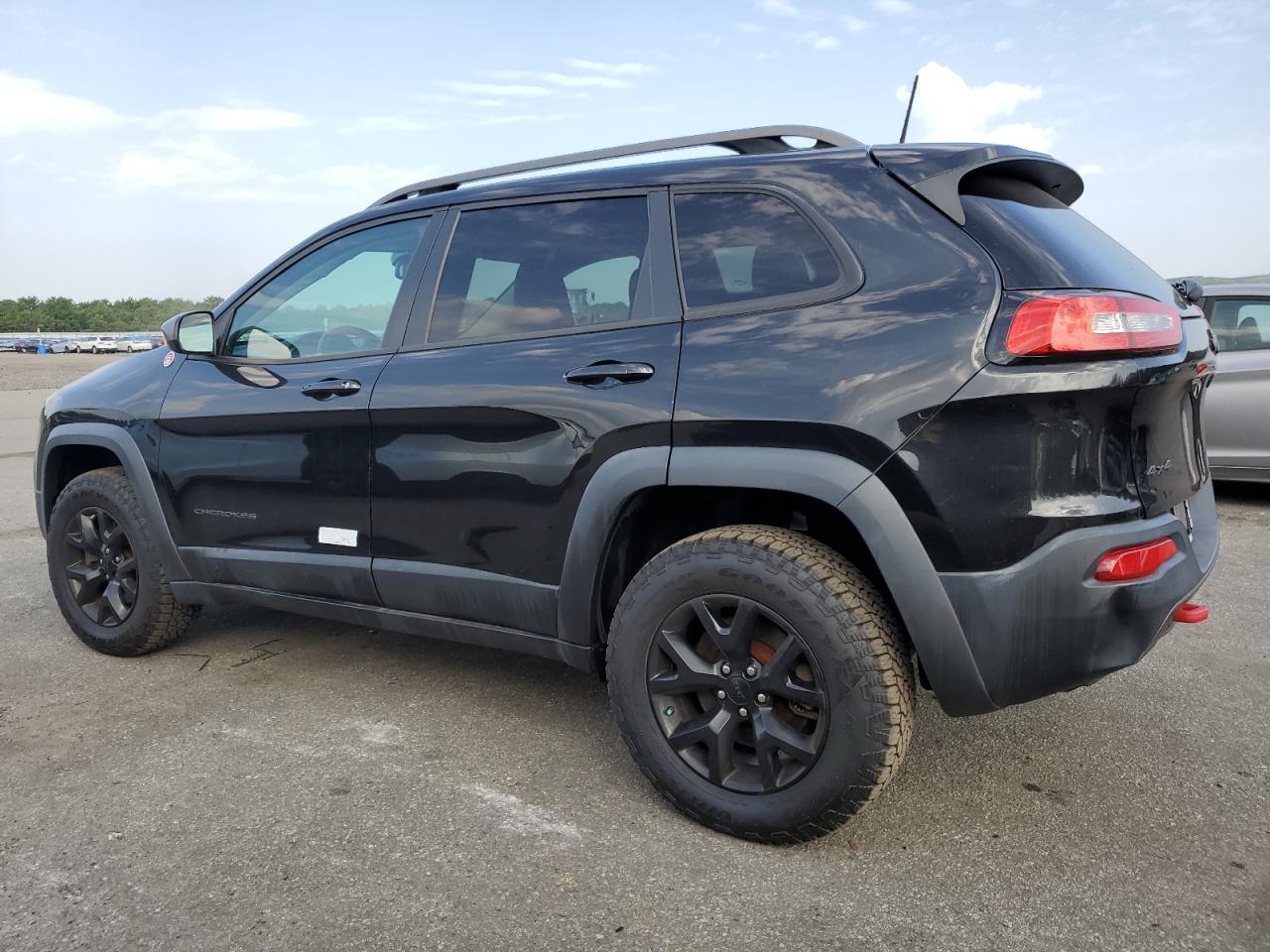 2016 Jeep Cherokee Trailhawk - Фото 2
