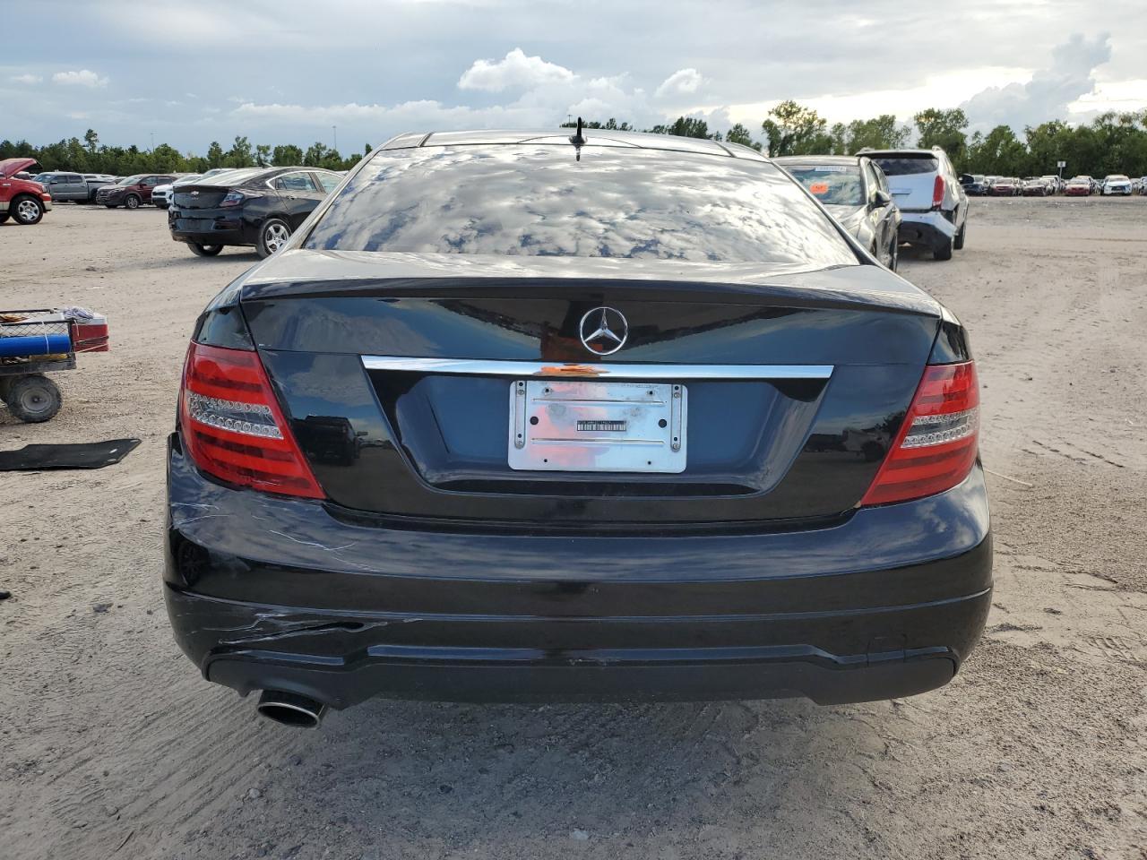 2013 Mercedes-Benz C 250 - Image 6