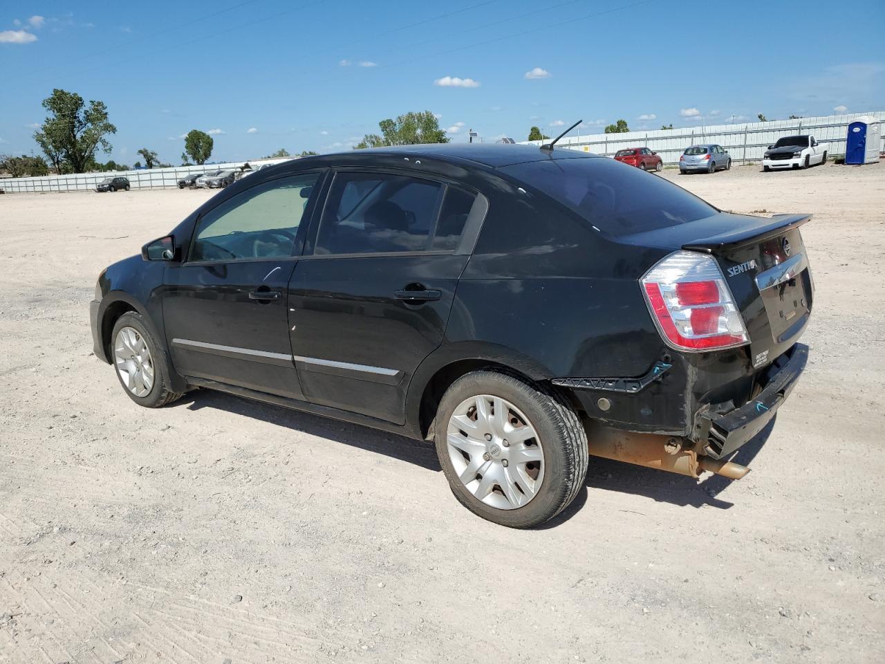 2012 Nissan Sentra 2.0 - Фото 2