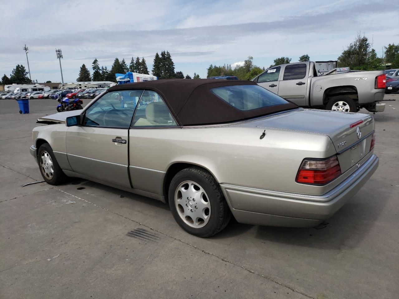 1995 Mercedes-Benz E 320 - Фото 2