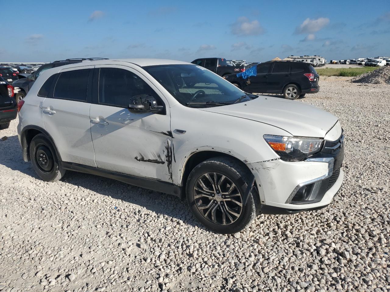 2018 Mitsubishi Outlander Sport Es - Фото 4