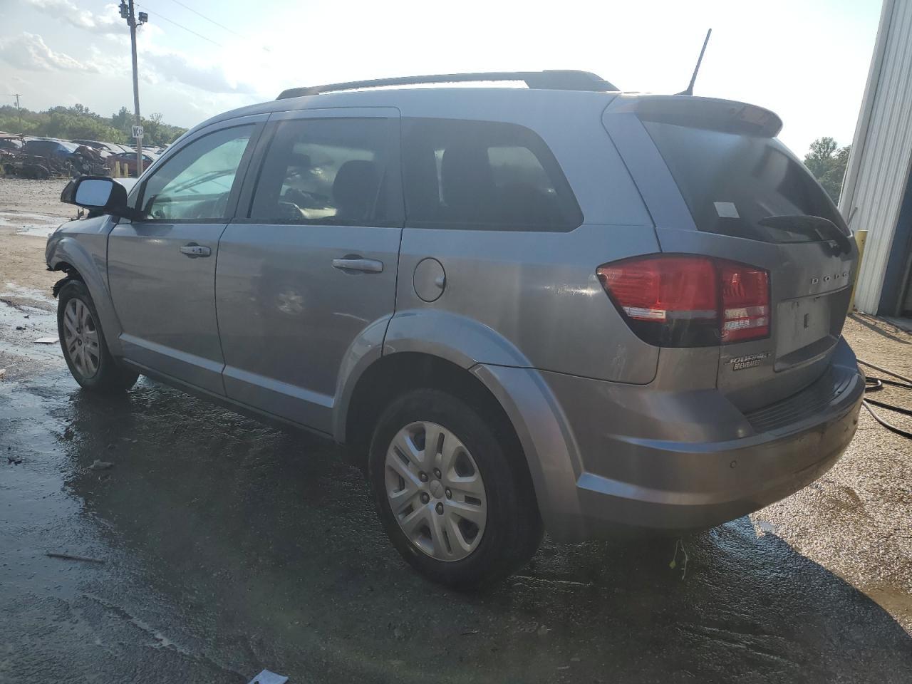 2020 Dodge Journey Se - Фото 2