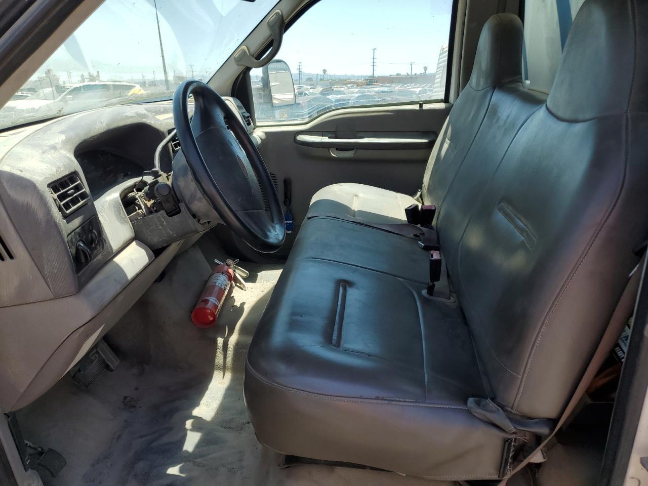 2001 Ford F350 Super Duty - Фото 7
