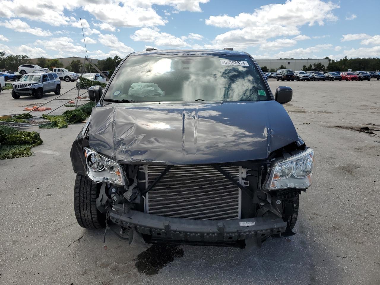 2020 Dodge Grand Caravan Sxt - Фото 5