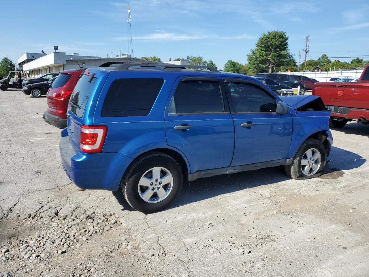 2011 Ford Escape Xlt - Фото 3