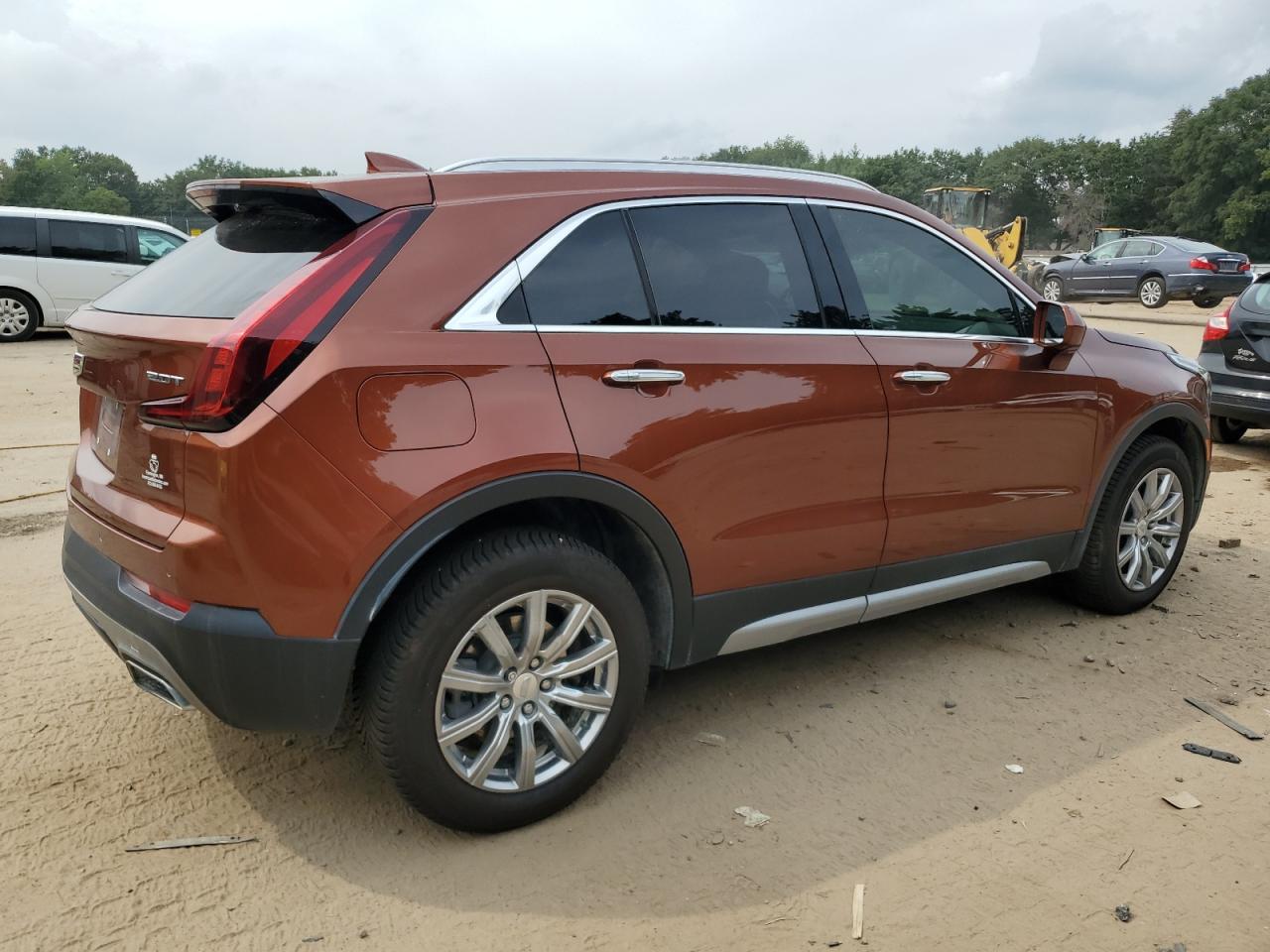 2019 Cadillac Xt4 Premium Luxury - Image 3