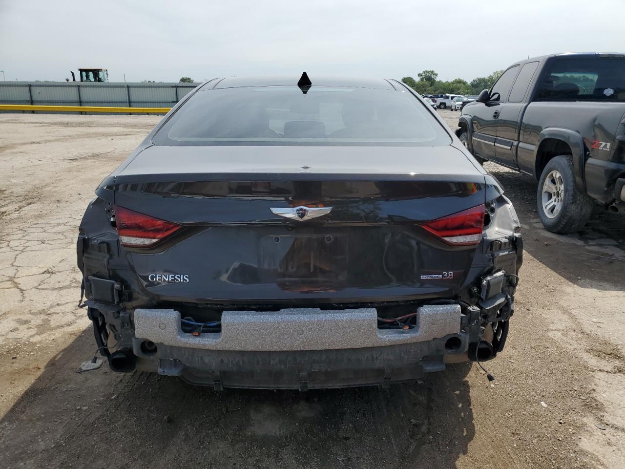 2015 Hyundai Genesis 3.8L - Фото 6
