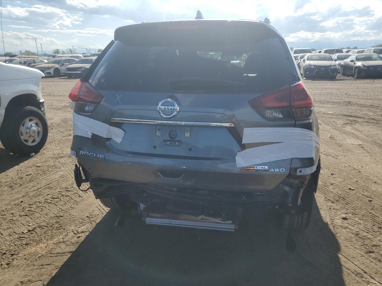 2020 Nissan Rogue S - Image 6