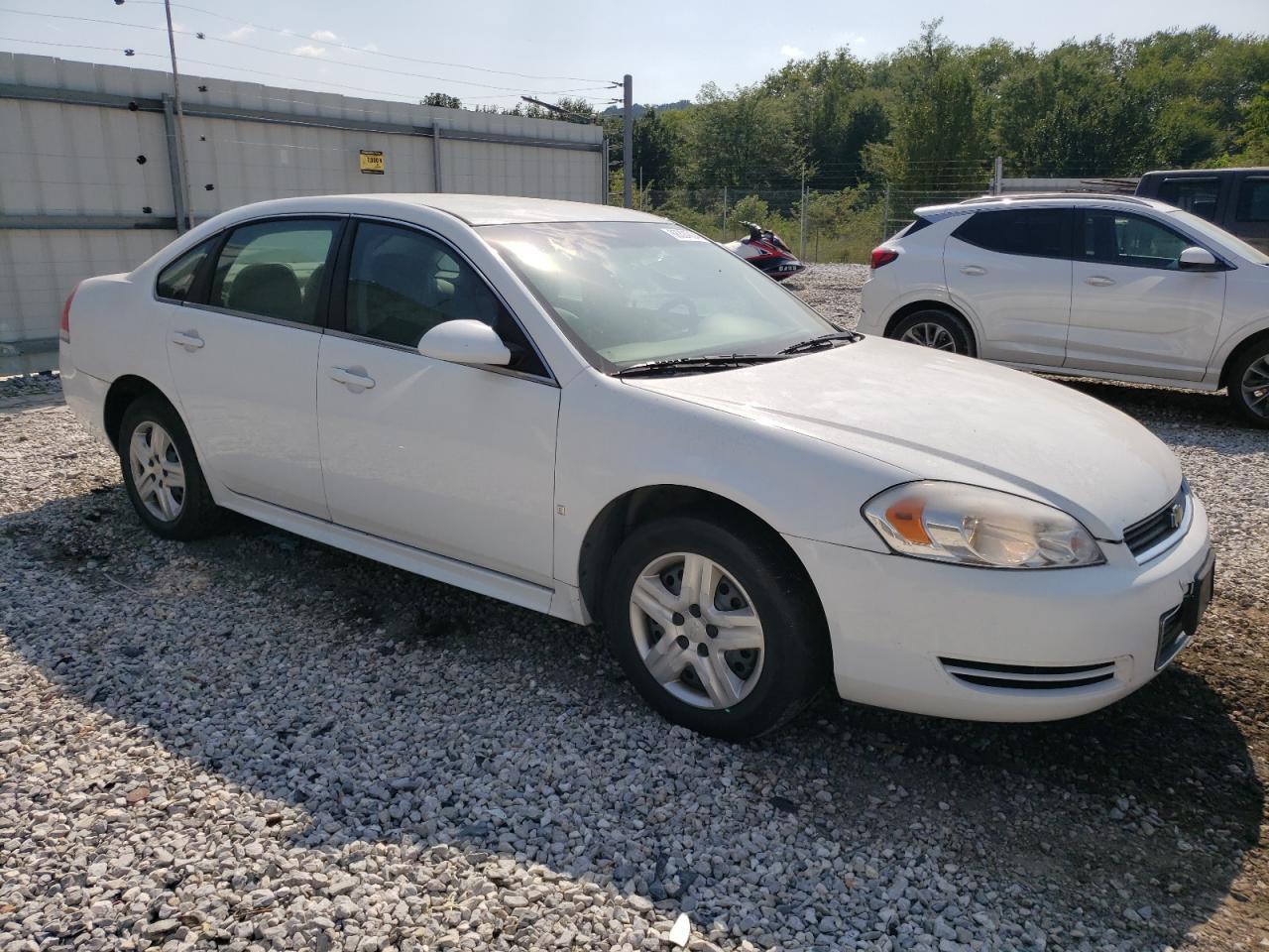 2010 Chevrolet Impala Ls - Image 4