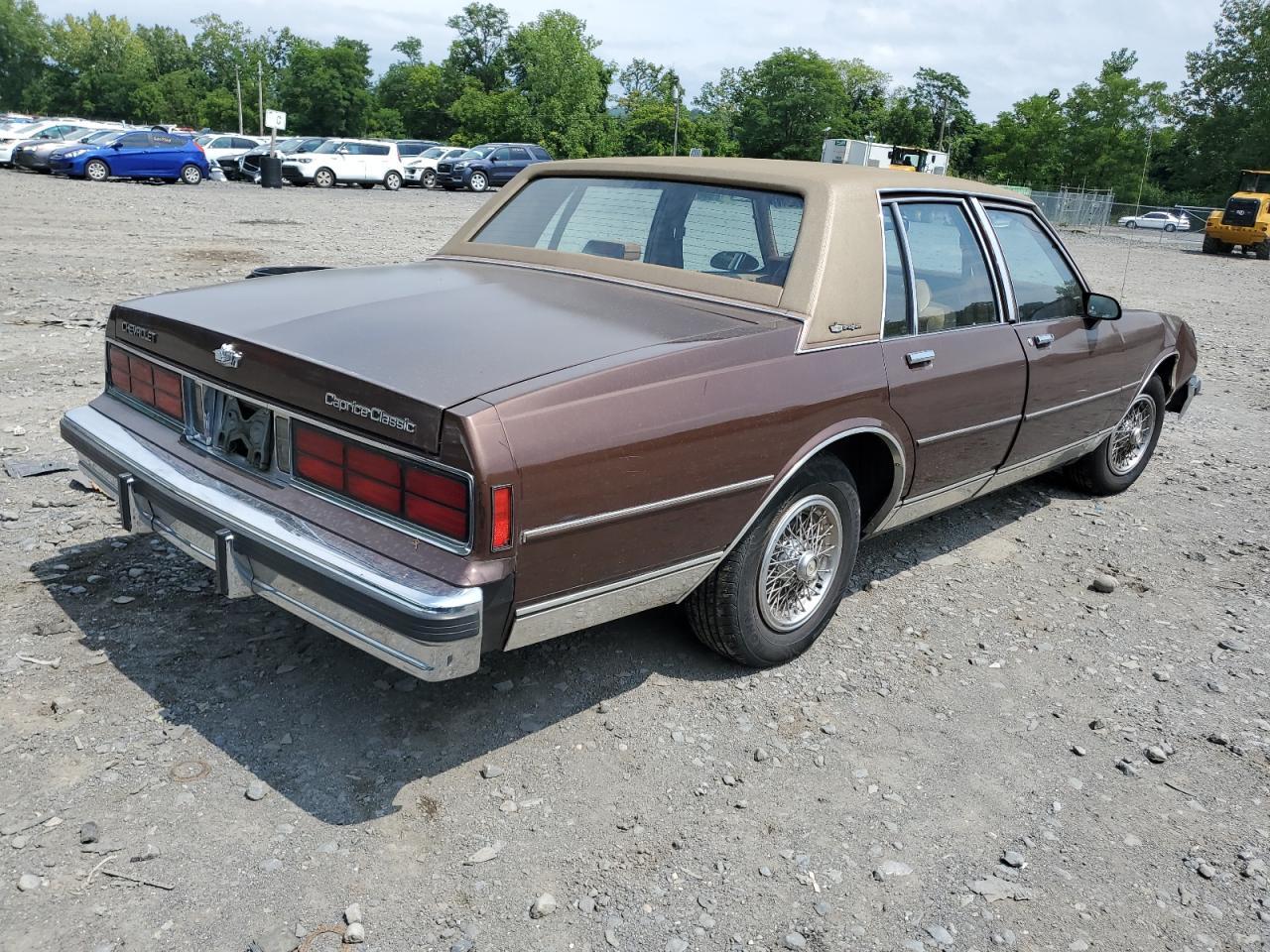 1988 Chevrolet Caprice Classic Brougham - Image 3