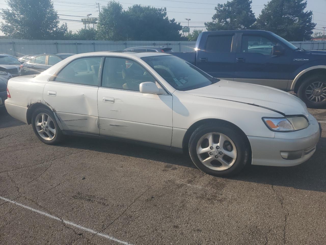 2000 Lexus Es 300 - Фото 4