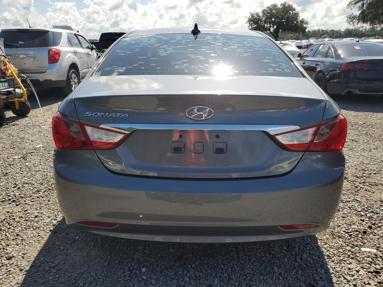 2011 Hyundai Sonata Gls - Image 6