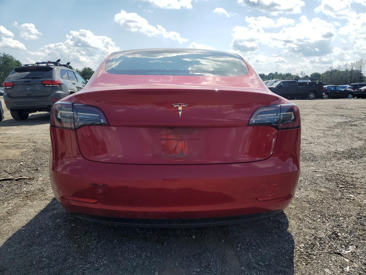 2018 Tesla Model 3 - Image 6