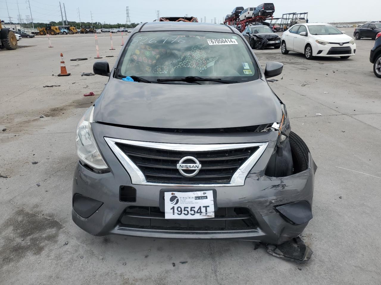 2016 Nissan Versa S - Фото 5