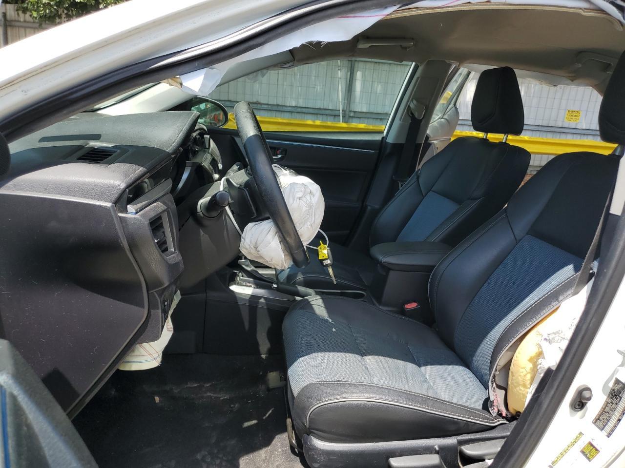 2015 Toyota Corolla L - Фото 7