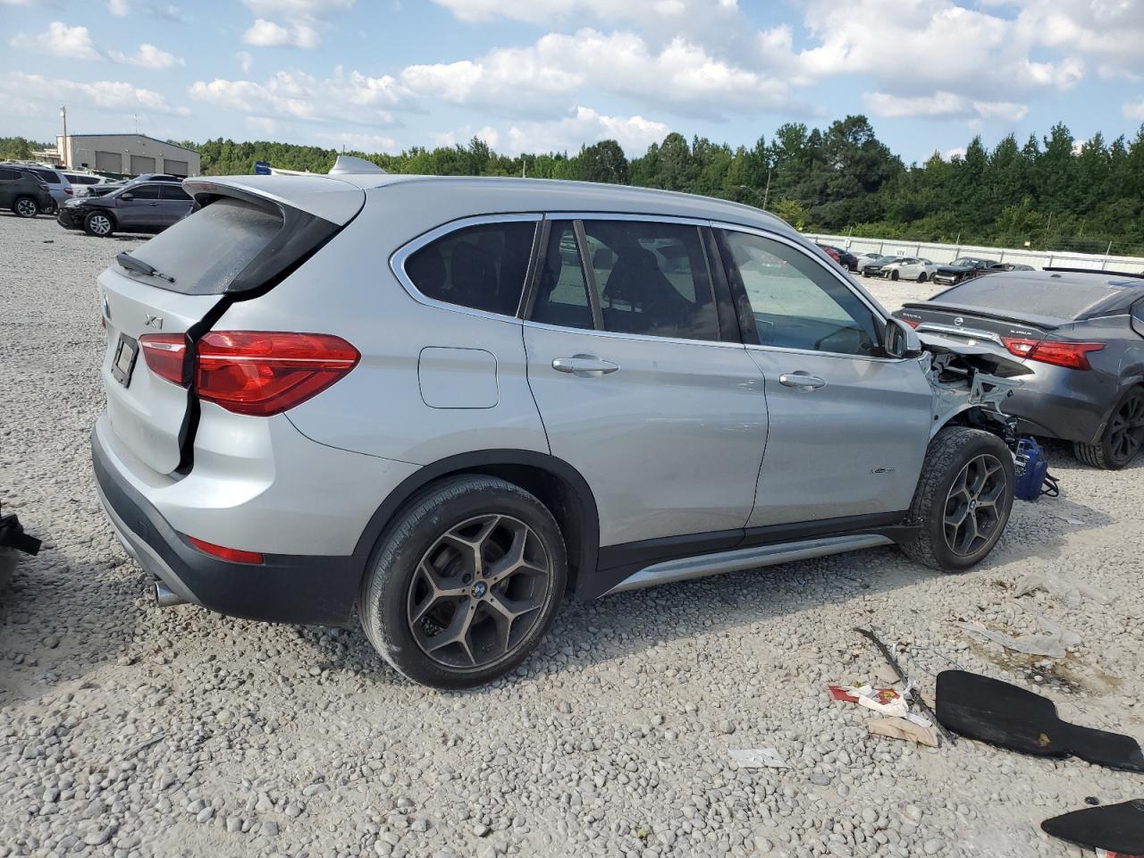 2018 BMW X1 xDrive28I - Image 3