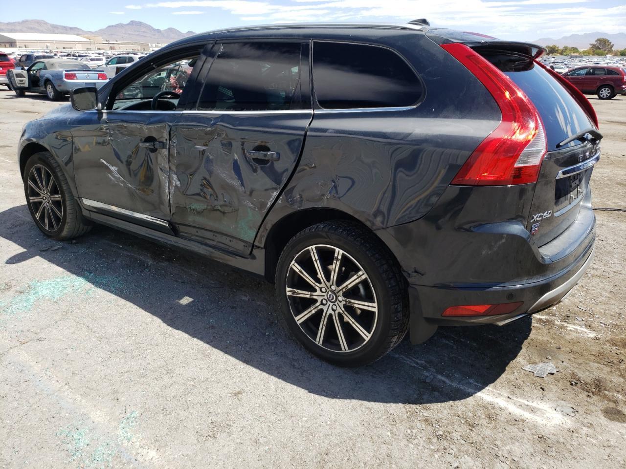 2016 Volvo Xc60 T6 Platinum - Фото 2