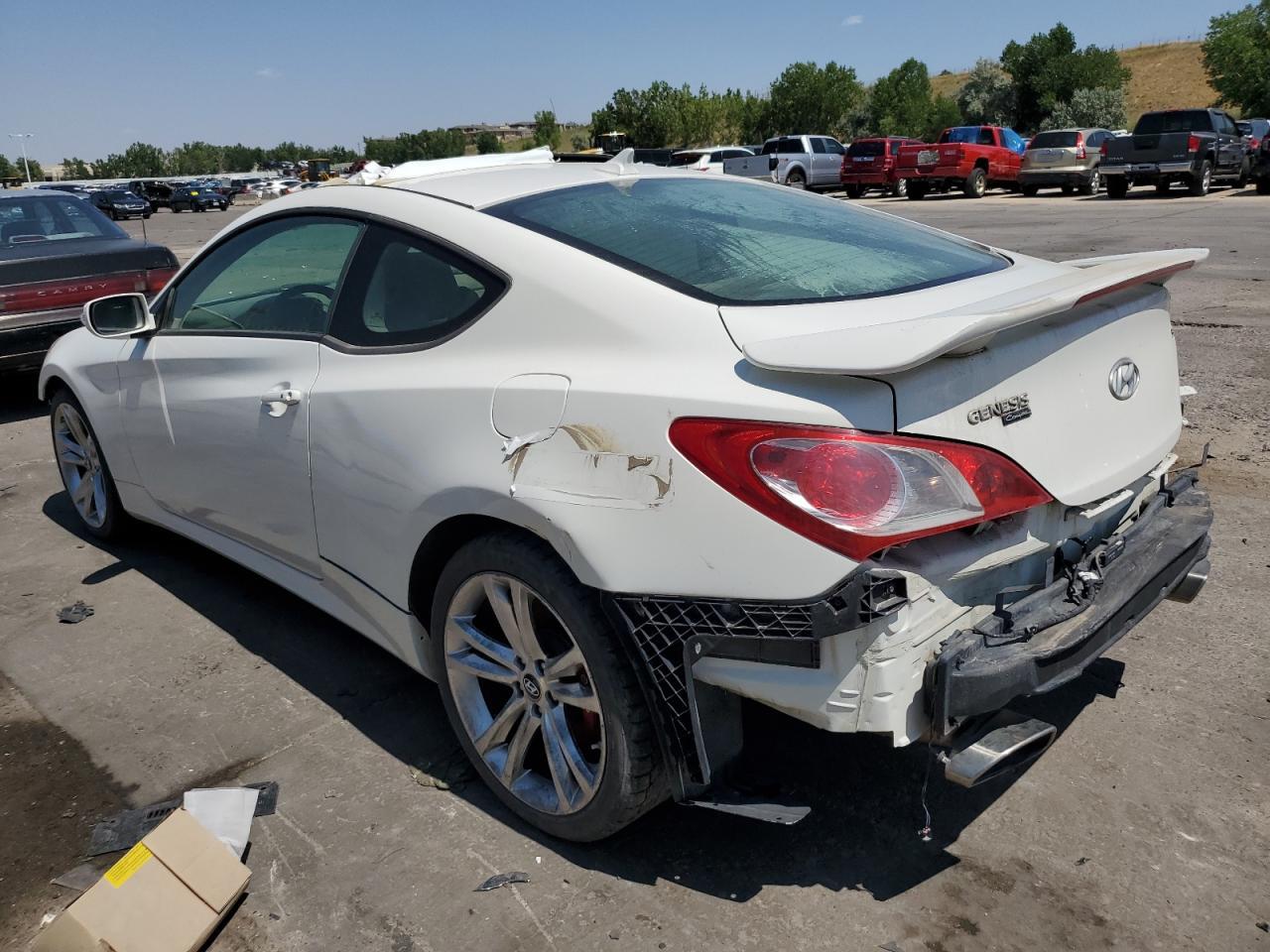 2012 Hyundai Genesis Coupe 3.8L - Фото 2
