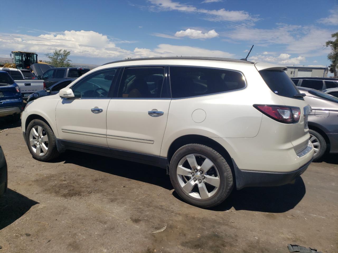 2013 Chevrolet Traverse Ltz - Image 2