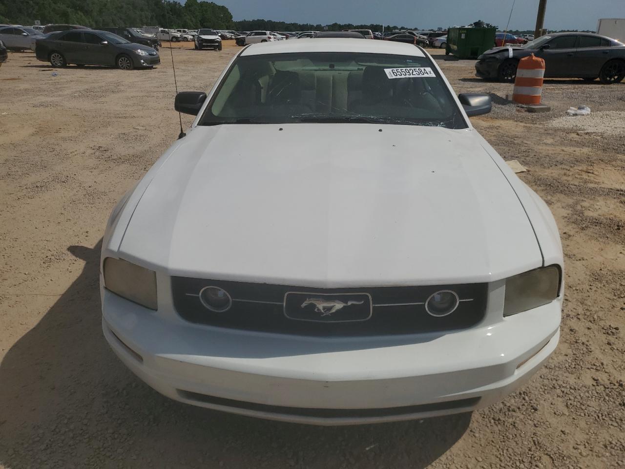 2008 Ford Mustang - Фото 5