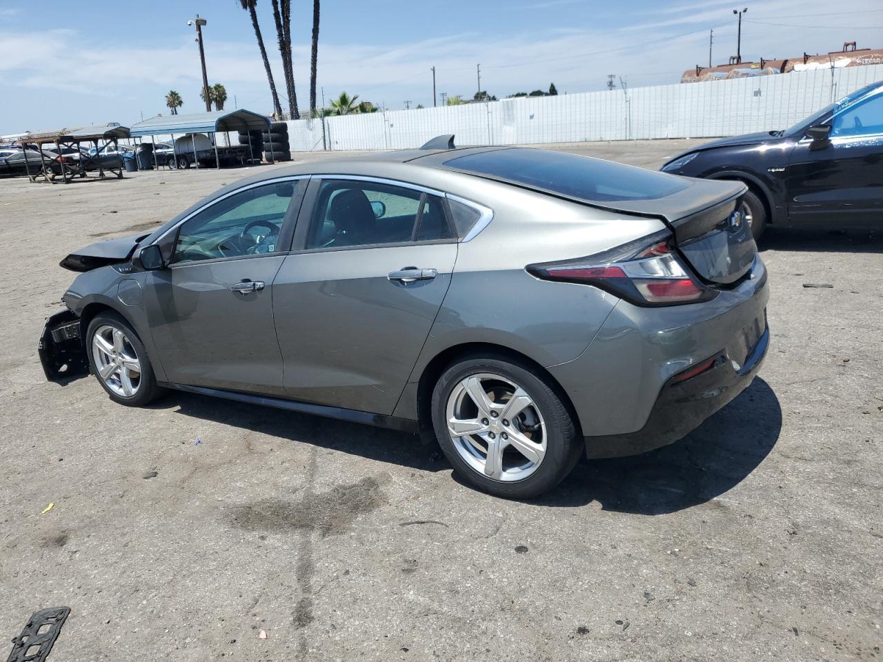 2016 Chevrolet Volt Lt - Image 2