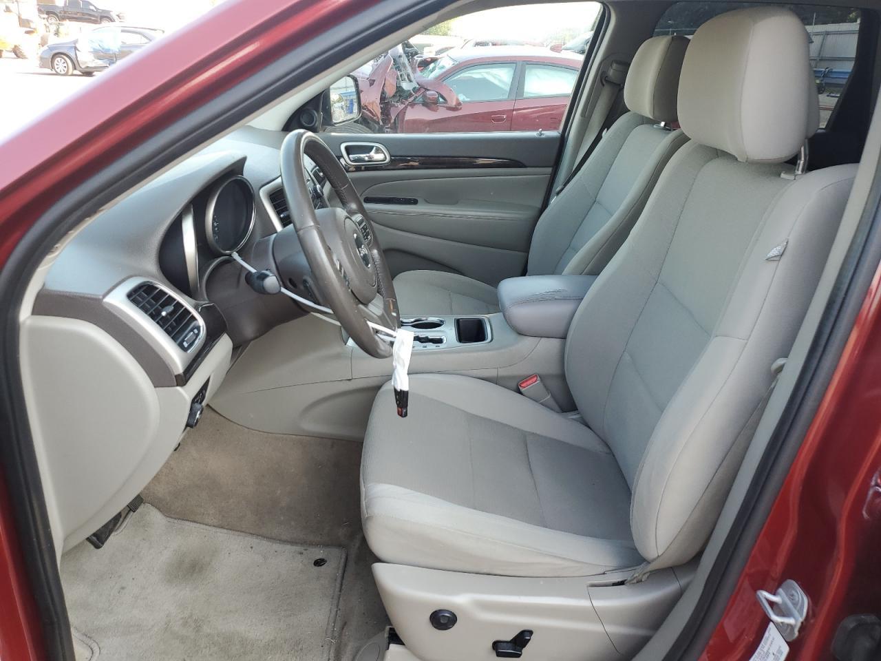 2012 Jeep Grand Cherokee Laredo - Image 7