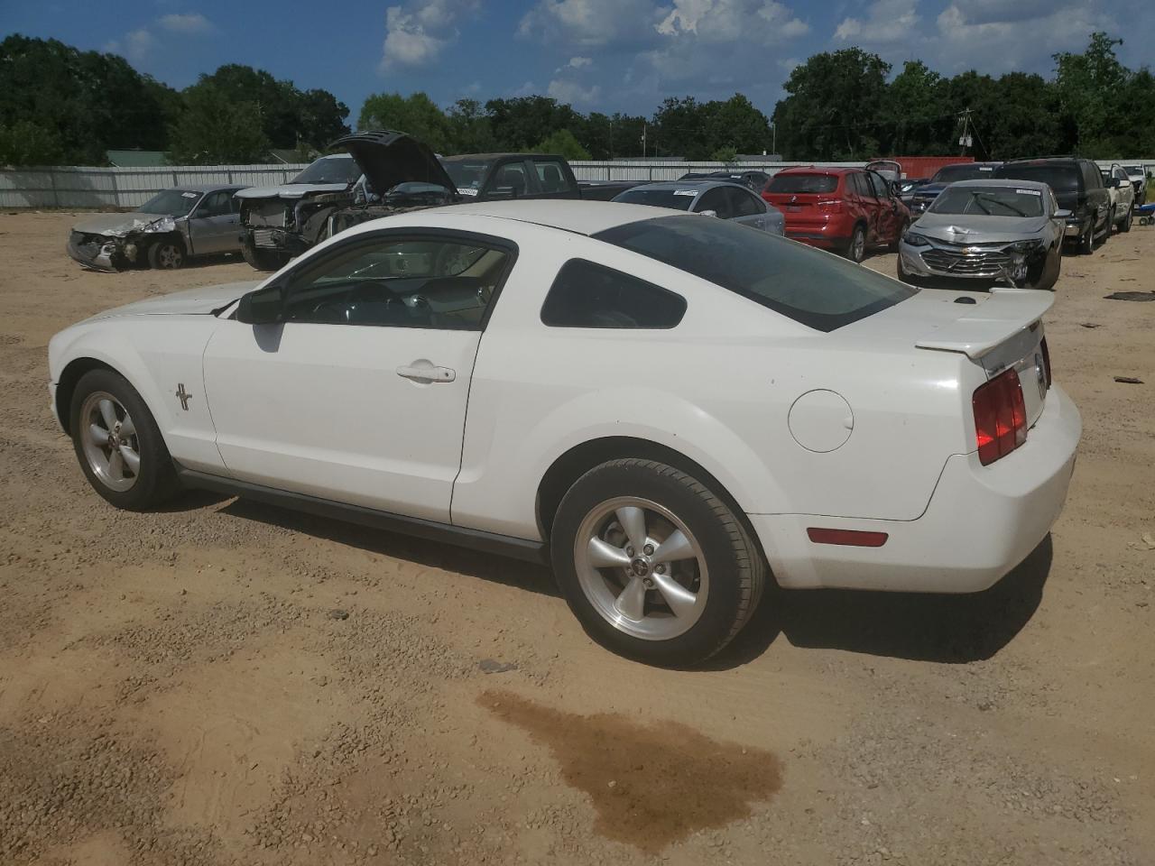 2008 Ford Mustang - Фото 2