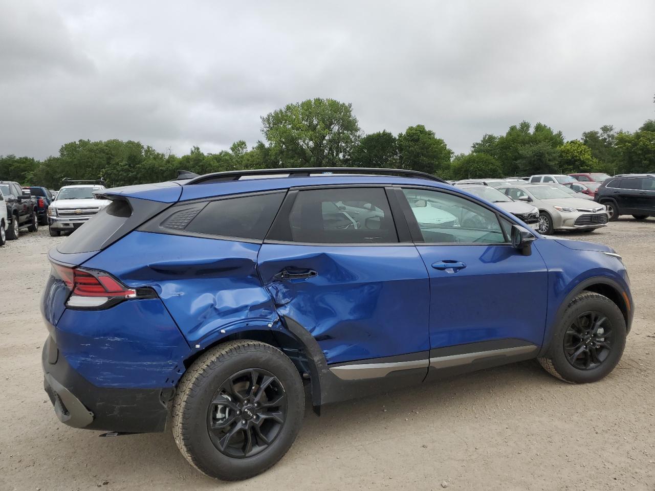 2024 Kia Sportage X-Pro - Image 3