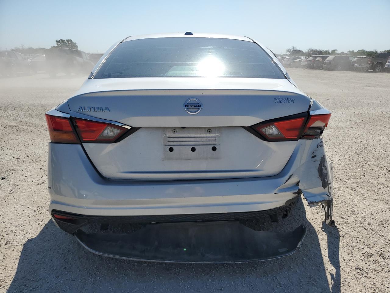 2019 Nissan Altima S - Image 6