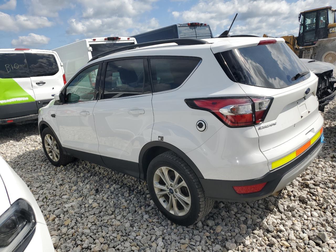 2018 Ford Escape Sel - Фото 2