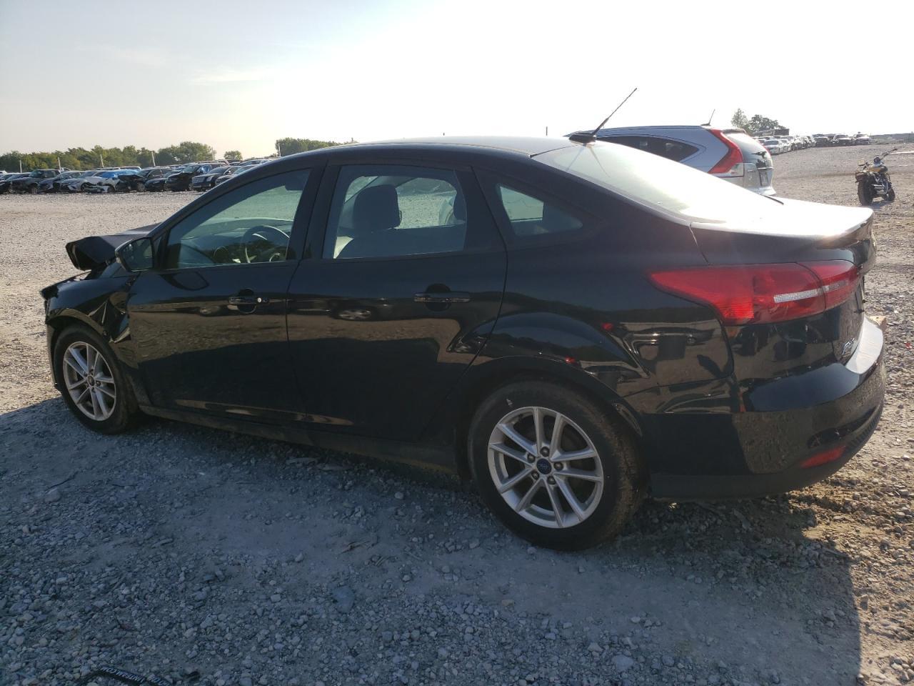2016 Ford Focus Se - Image 2
