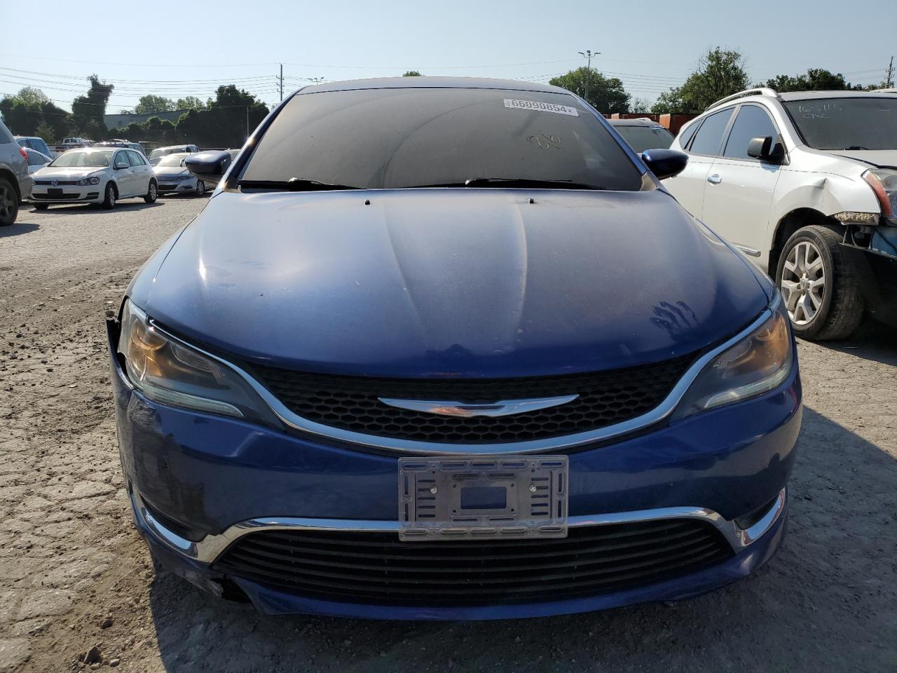 2015 Chrysler 200 Limited - Image 5
