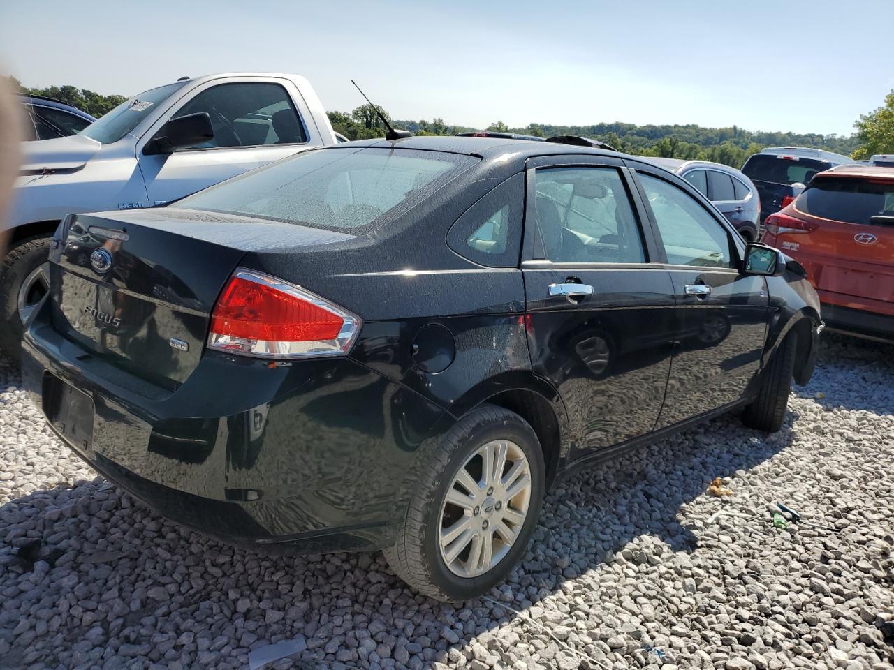 2011 Ford Focus Sel - Фото 3