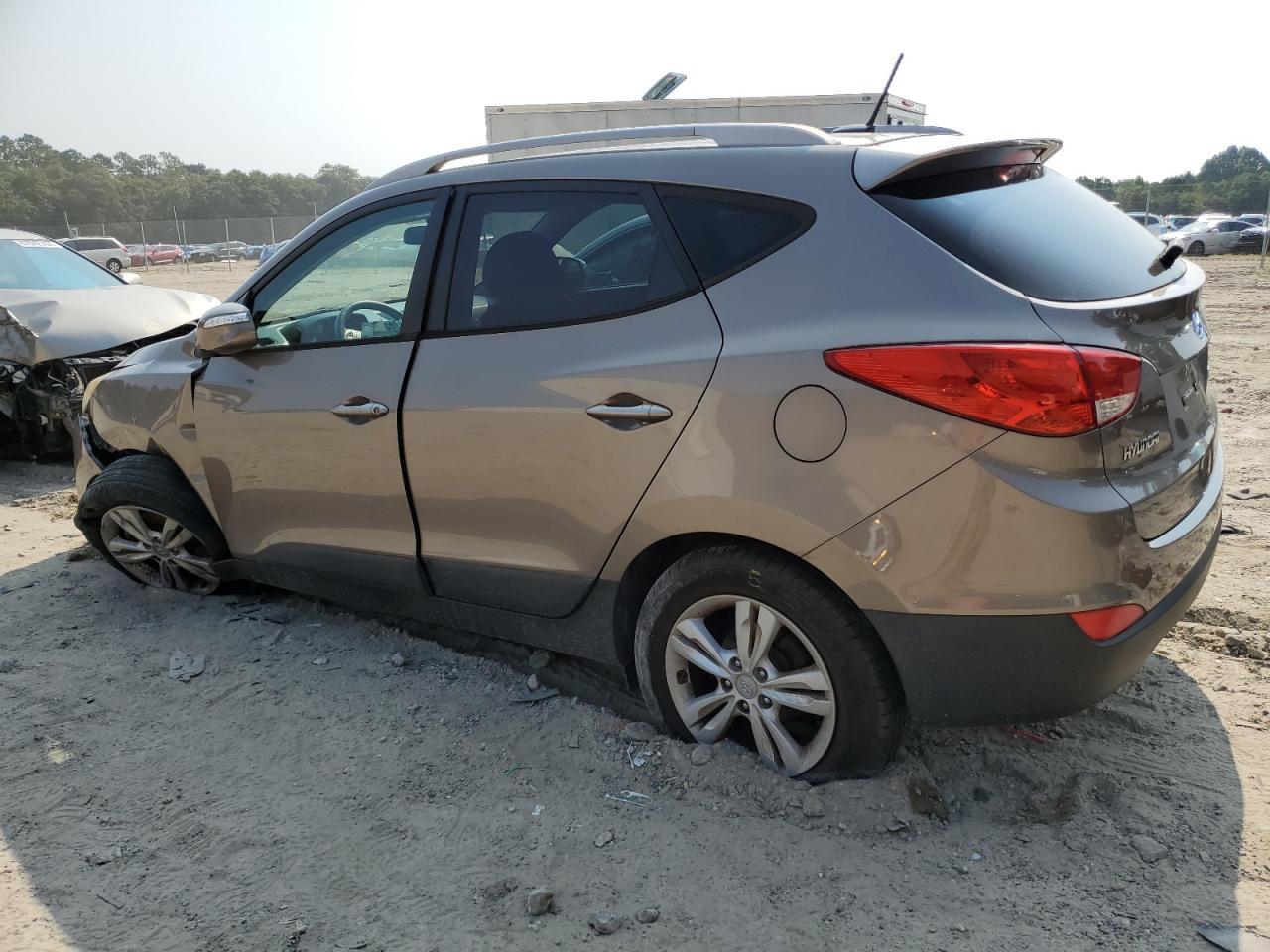 2013 Hyundai Tucson Gls - Image 2