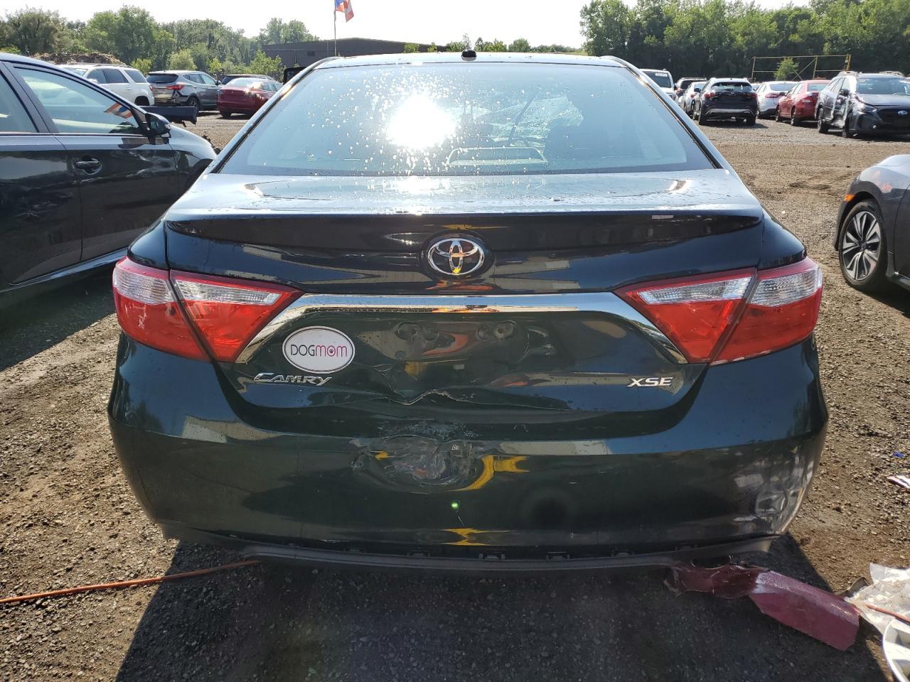 2017 Toyota Camry Le - Фото 6