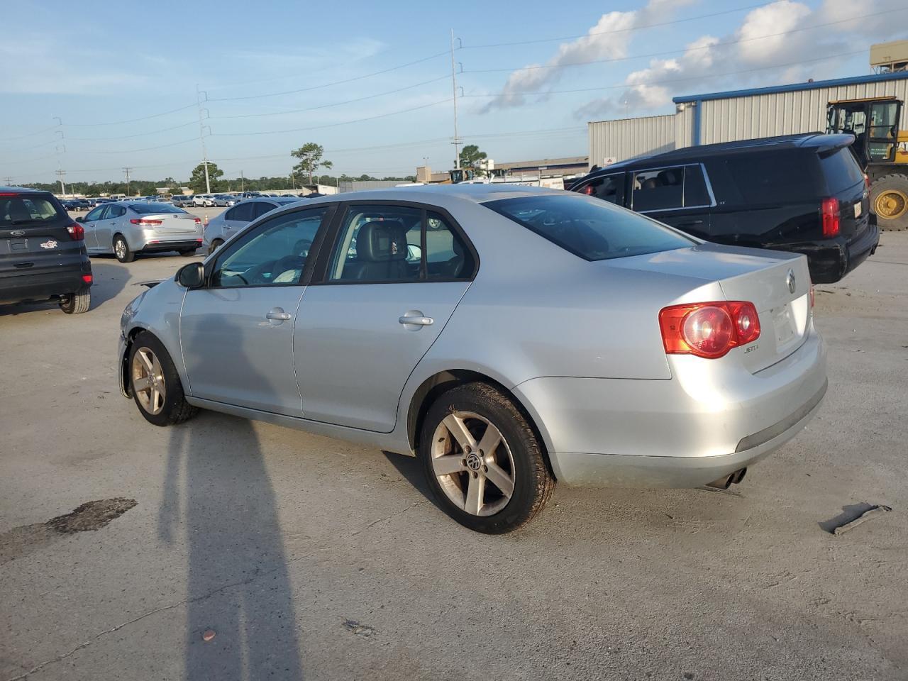 2006 Volkswagen Jetta Value - Image 2