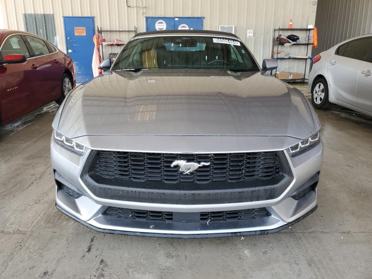 2024 Ford Mustang - Фото 5