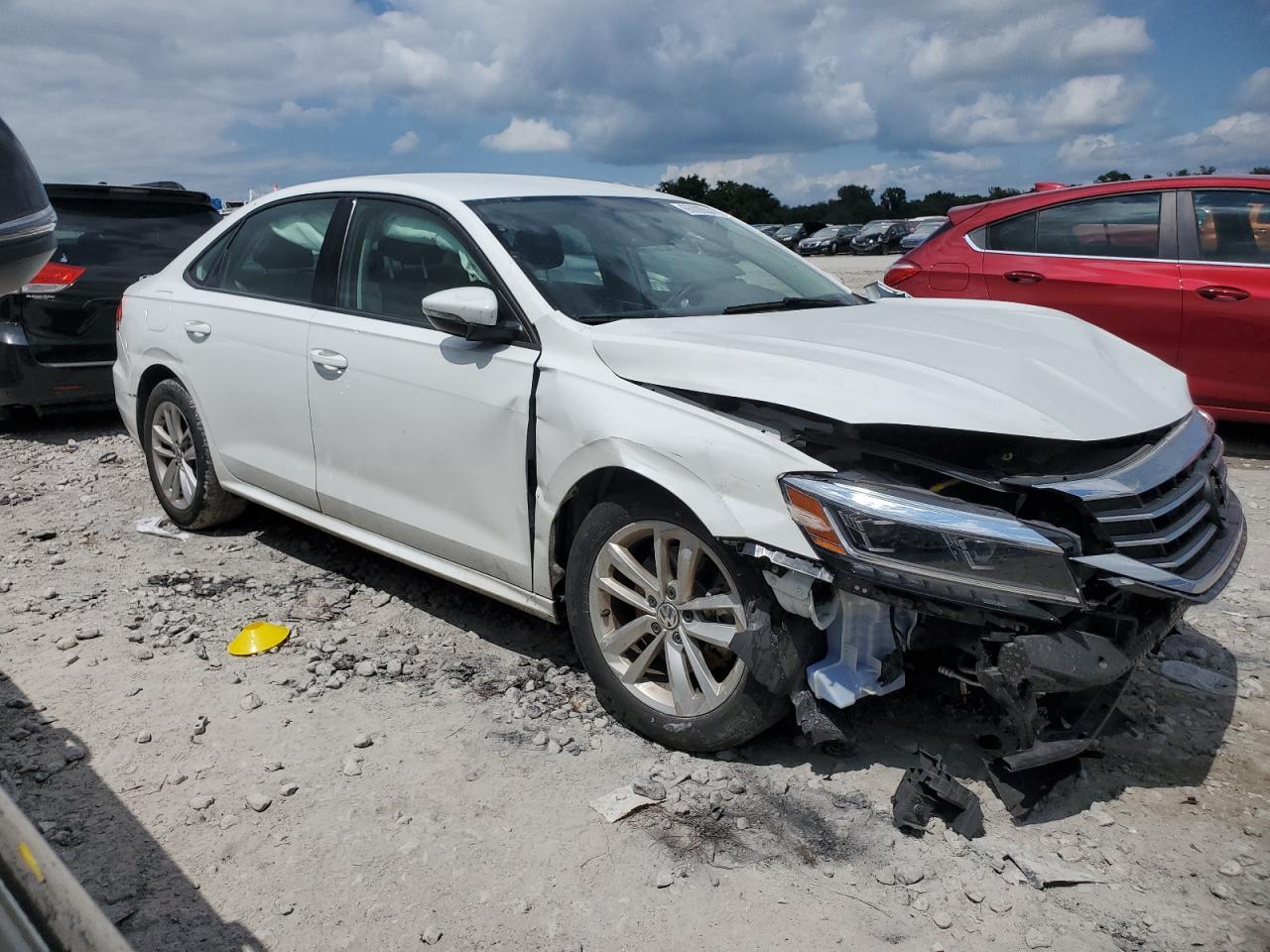 2021 Volkswagen Passat S - Image 4