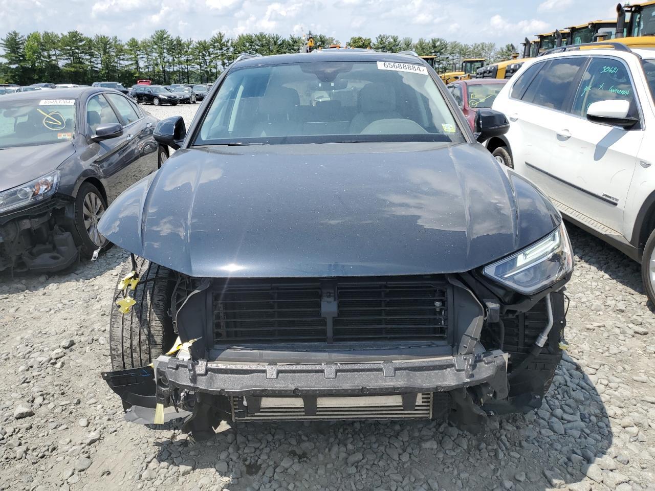 2022 Audi Q5 Premium 45 - Фото 5