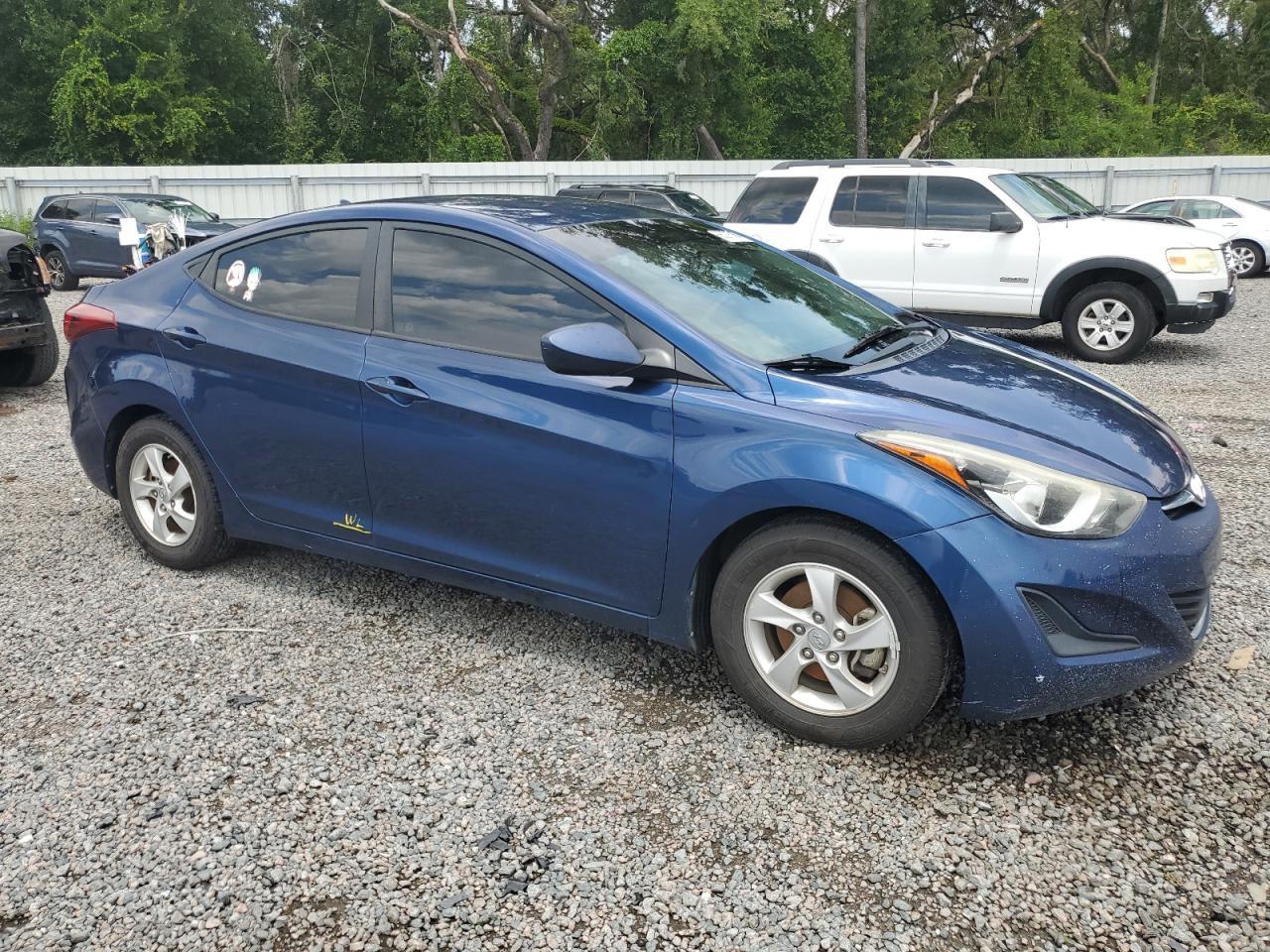 2015 Hyundai Elantra Se - Фото 4