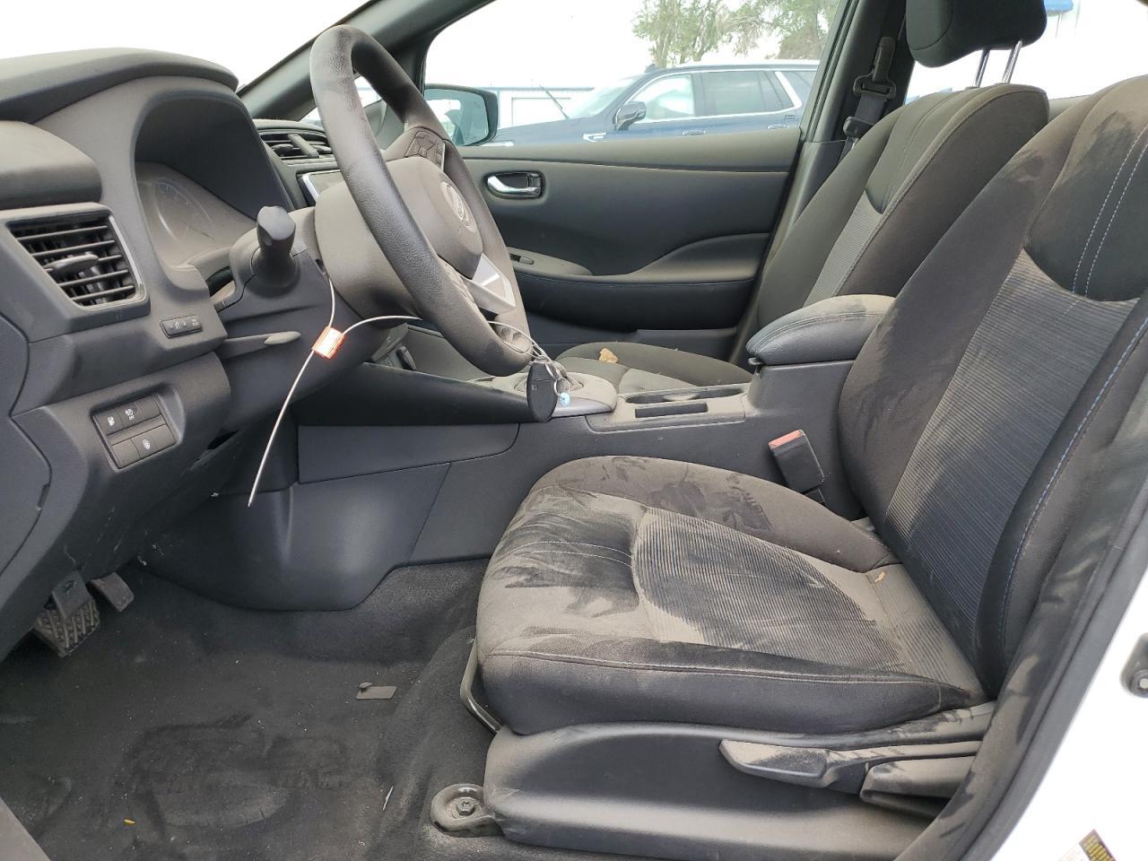 2022 Nissan Leaf S Plus - Image 7