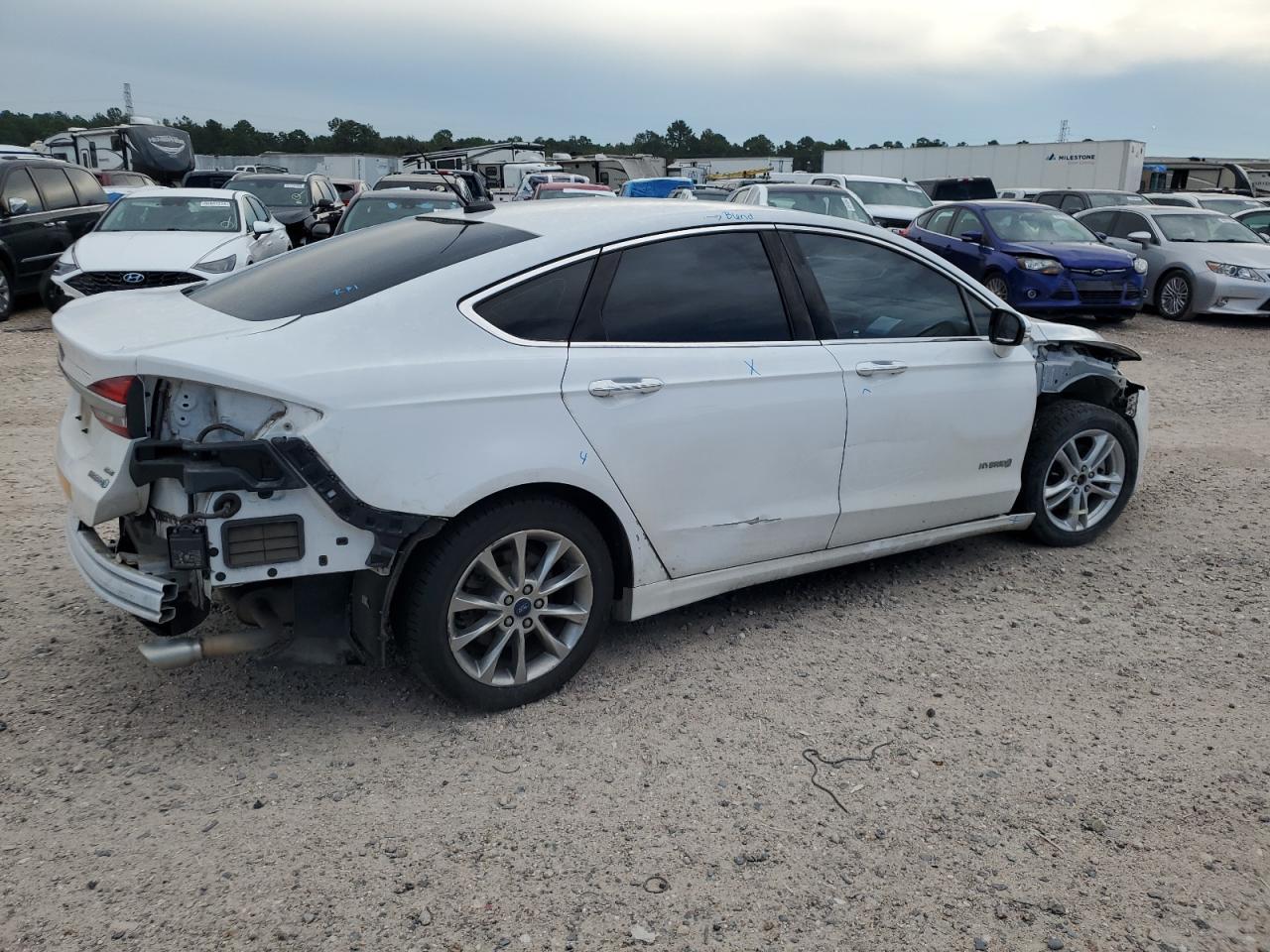 2017 Ford Fusion Se Hybrid - Фото 3