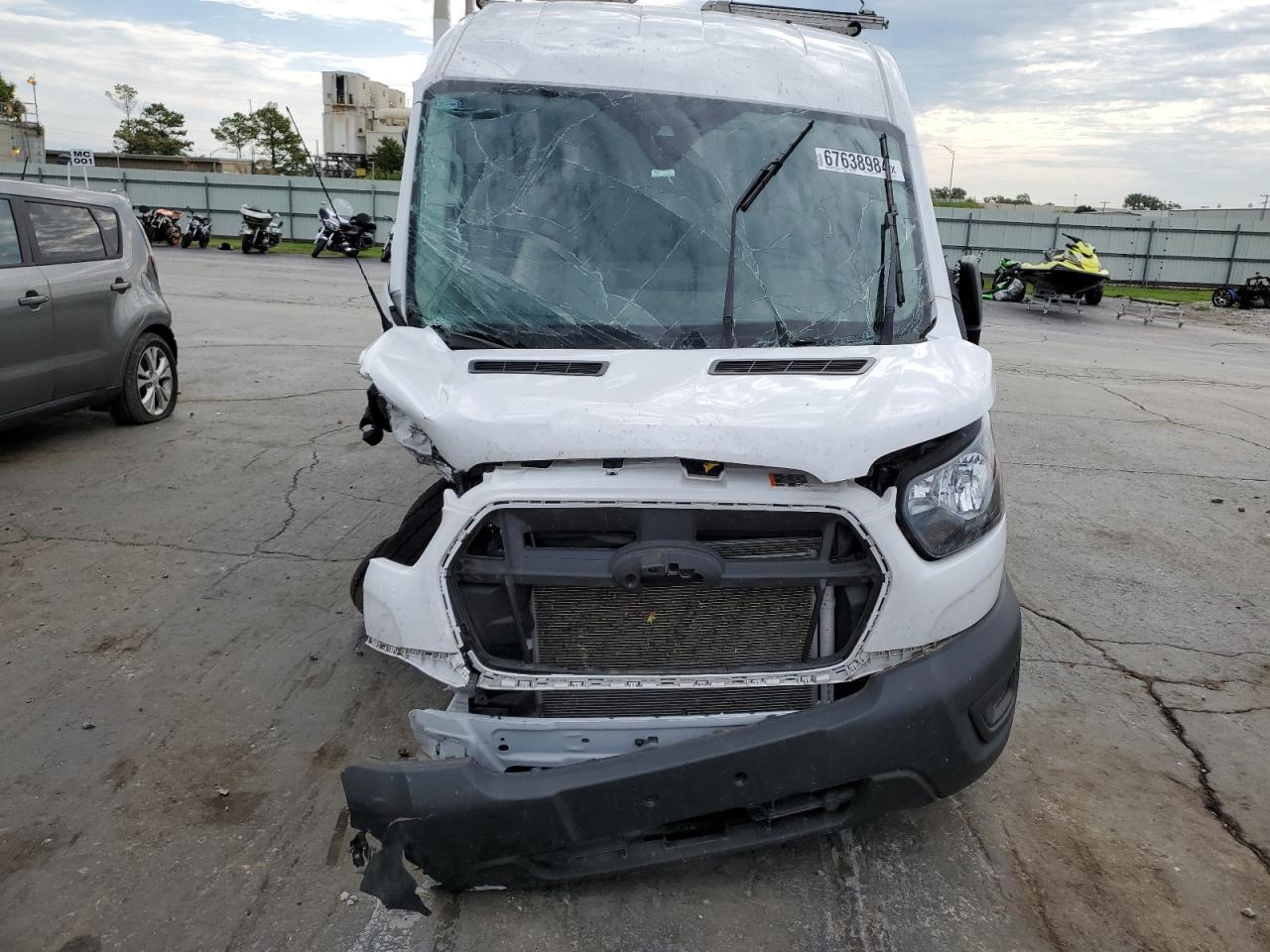 2023 Ford Transit - Image 5