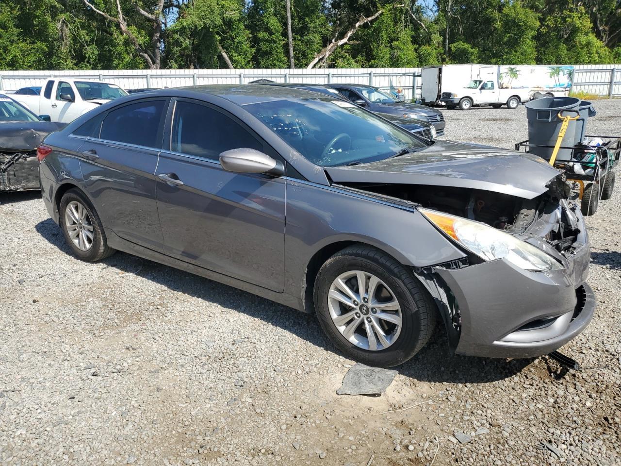 2011 Hyundai Sonata Gls - Image 4